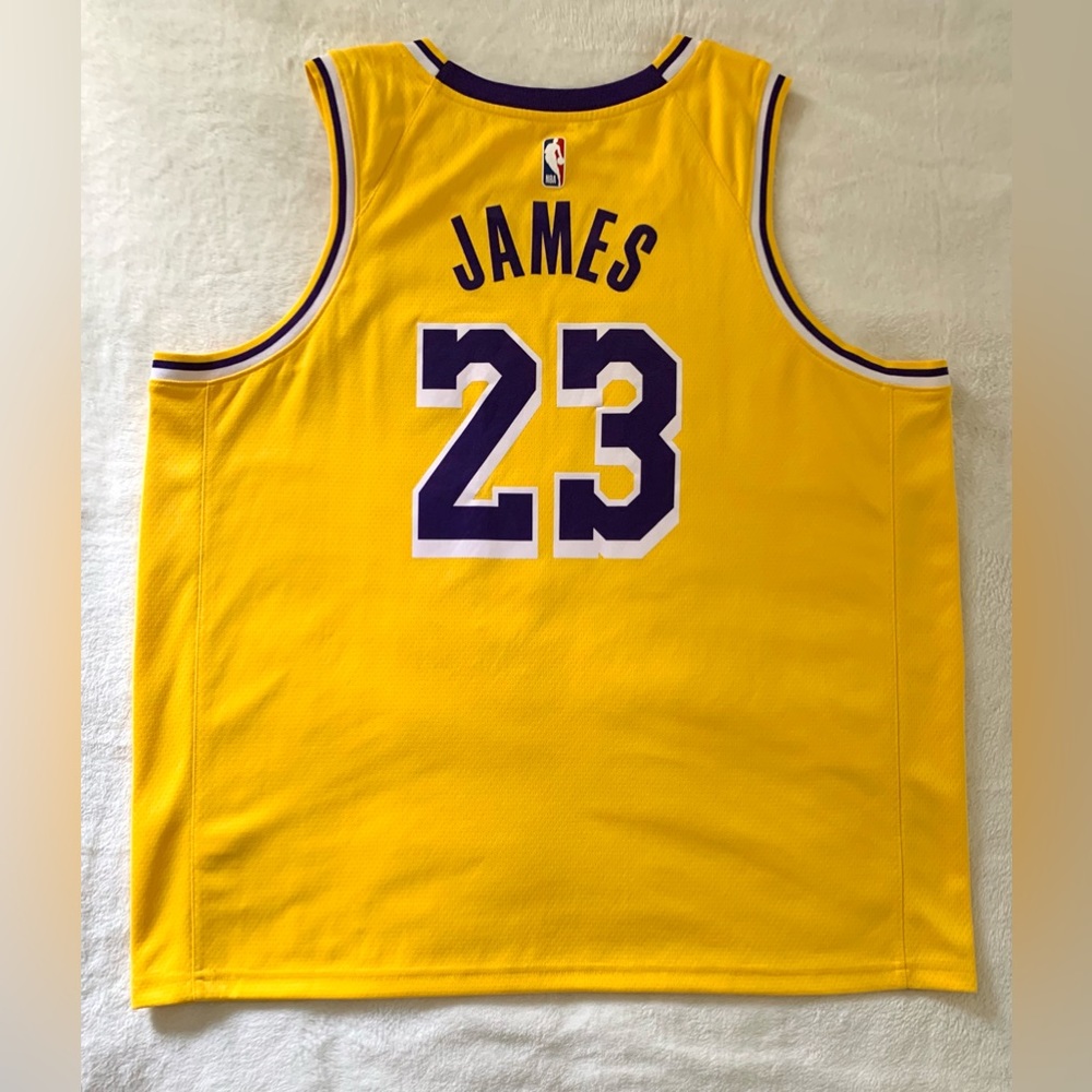 LeBron James Lakers Jersey - Picture 4 of 5